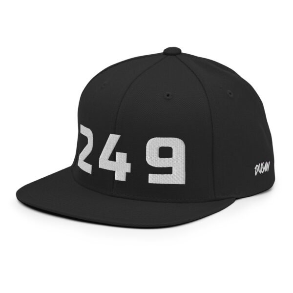 classic snapback black left front 60c5cd04bd901