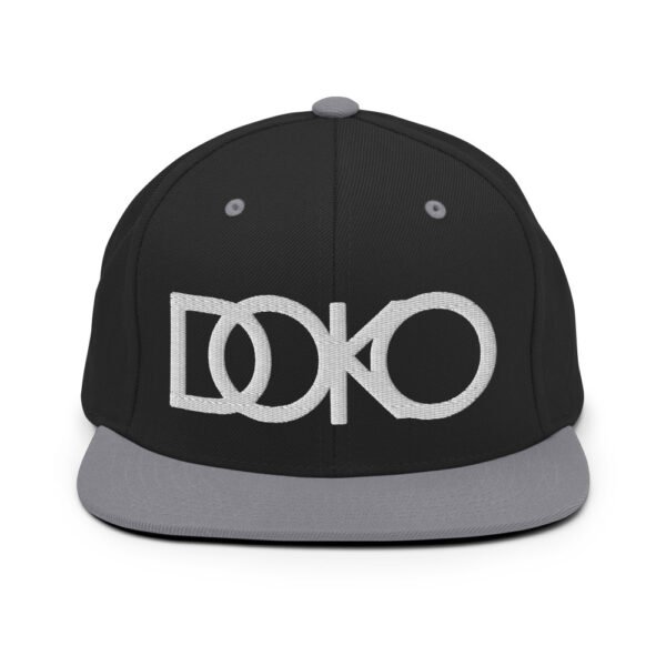 classic snapback black silver front 60c50a94dc297