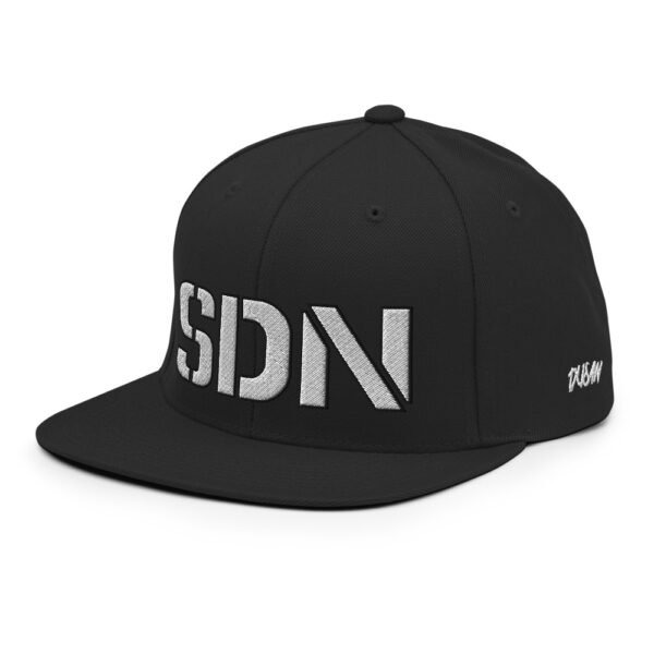 classic snapback black left front 61571636b09f5